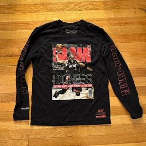 Dwyane Wade SLAM Magazine Mitchell & Ness graphic Long Sleeve Shirt Black Large